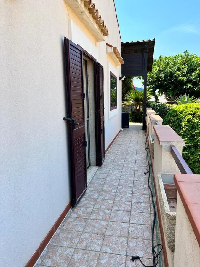 Casa Migliorisi A Marina Di Ragusa Per Vacanze Exterior foto